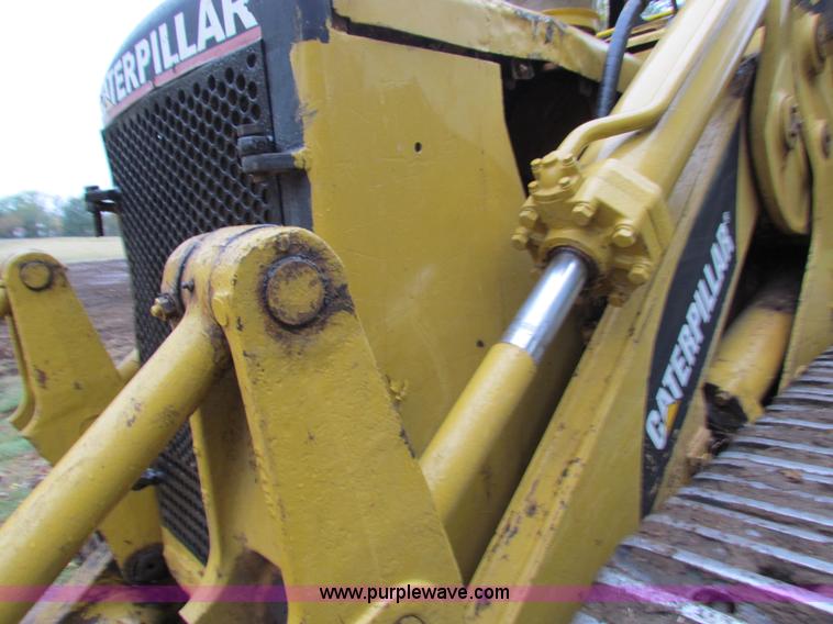image for item H7310 Caterpillar 977L track loader