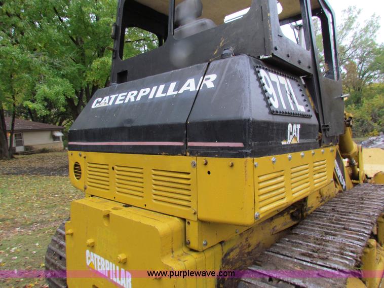 image for item H7310 Caterpillar 977L track loader