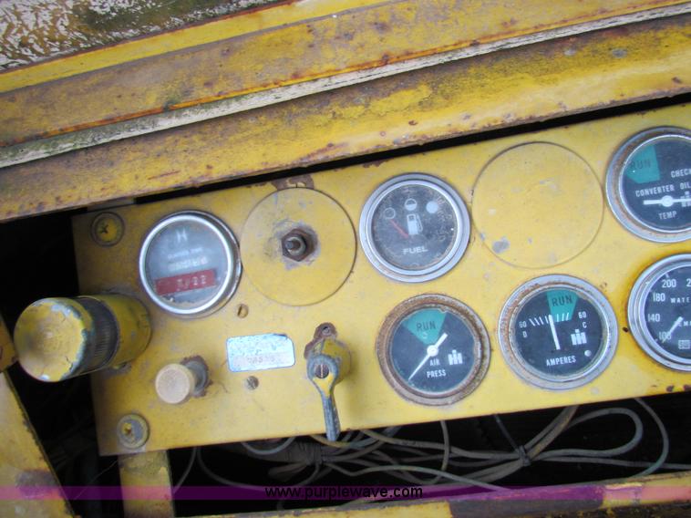 image for item H7311 1971 Hough H50 Payloader wheel loader