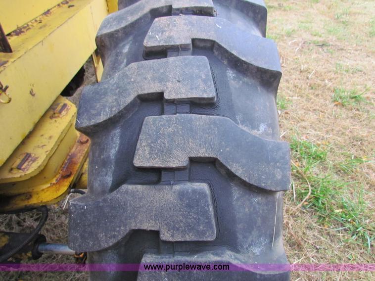 image for item H7311 1971 Hough H50 Payloader wheel loader