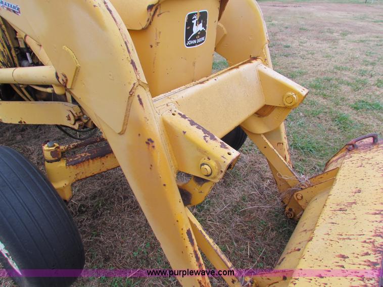 image for item H7312 John Deere 401 tractor