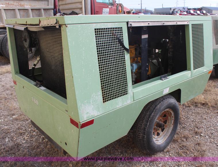 image for item H7862 Sullair 250 air compressor