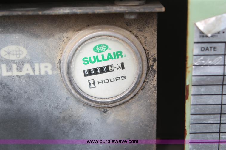 image for item H7862 Sullair 250 air compressor