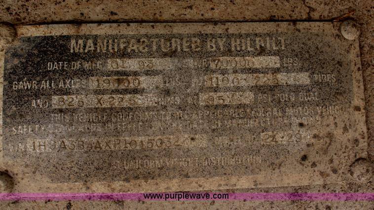 image for item H7879 1993 Hilbilt end dump trailer