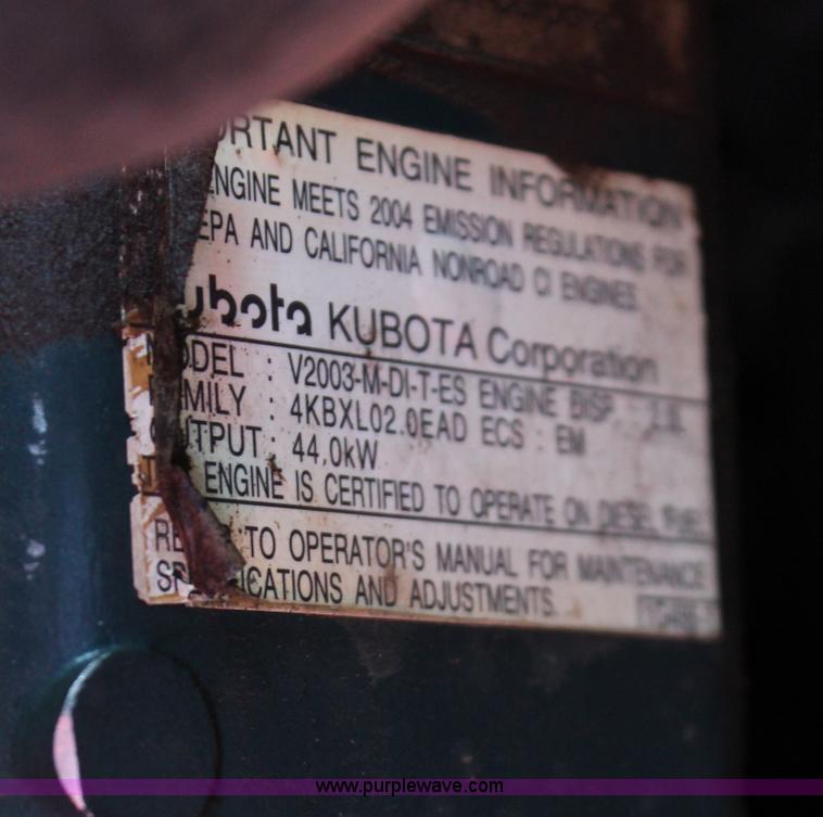 image for item H7886 2004 Bobcat S185 skid steer