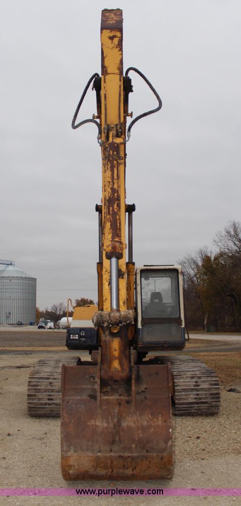 image for item H7913 1993 Komatsu PC220LC-5 excavator