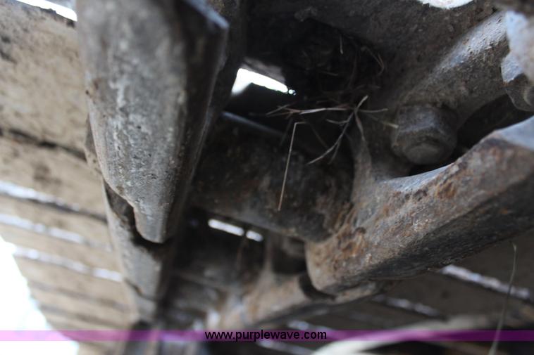 image for item H7913 1993 Komatsu PC220LC-5 excavator