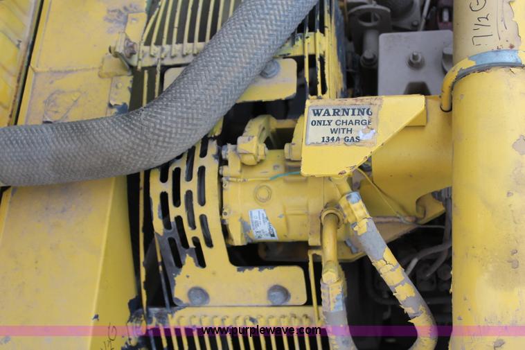 image for item H7914 1996 Komatsu PC300LC-6 excavator