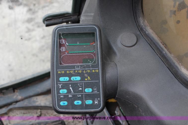 image for item H7916 1999 Komatsu PC450LC-6 excavator