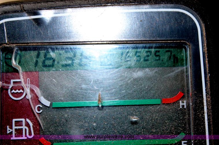 image for item H7916 1999 Komatsu PC450LC-6 excavator