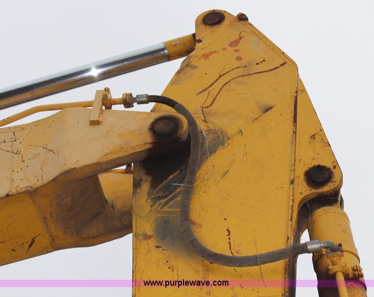 image for item H7916 1999 Komatsu PC450LC-6 excavator