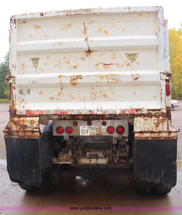 image for item H7963 1994 Western 26' barrel end dump trailer