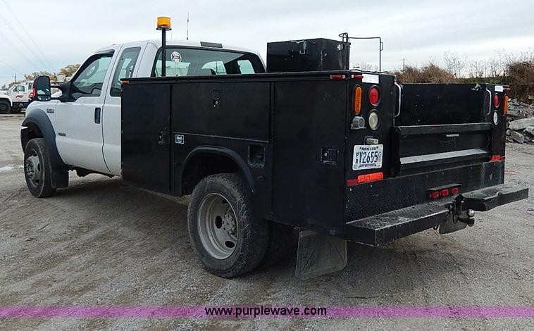 image for item H9560 2006 Ford F450 Super Duty XL SuperCab pickup truck