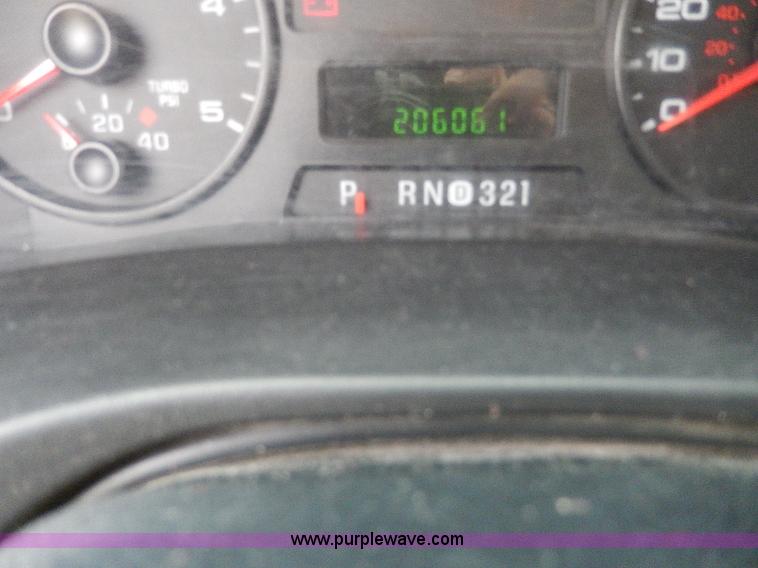 image for item H9560 2006 Ford F450 Super Duty XL SuperCab pickup truck