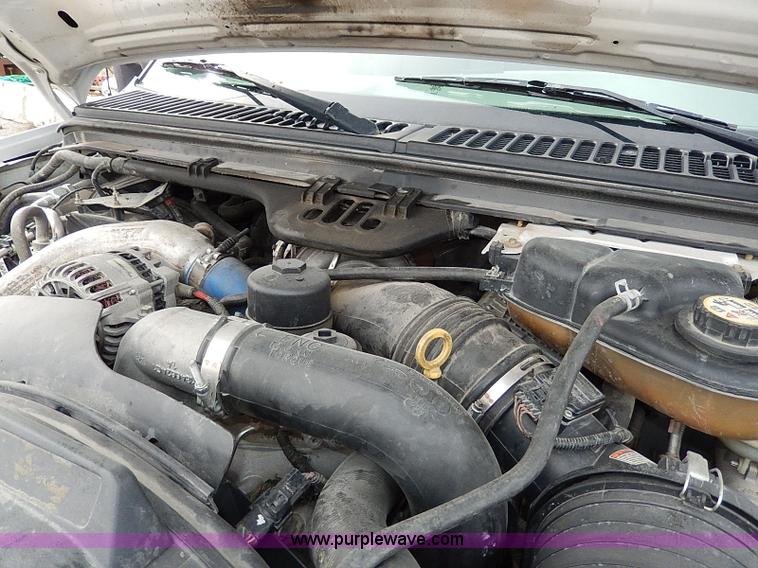 image for item H9560 2006 Ford F450 Super Duty XL SuperCab pickup truck