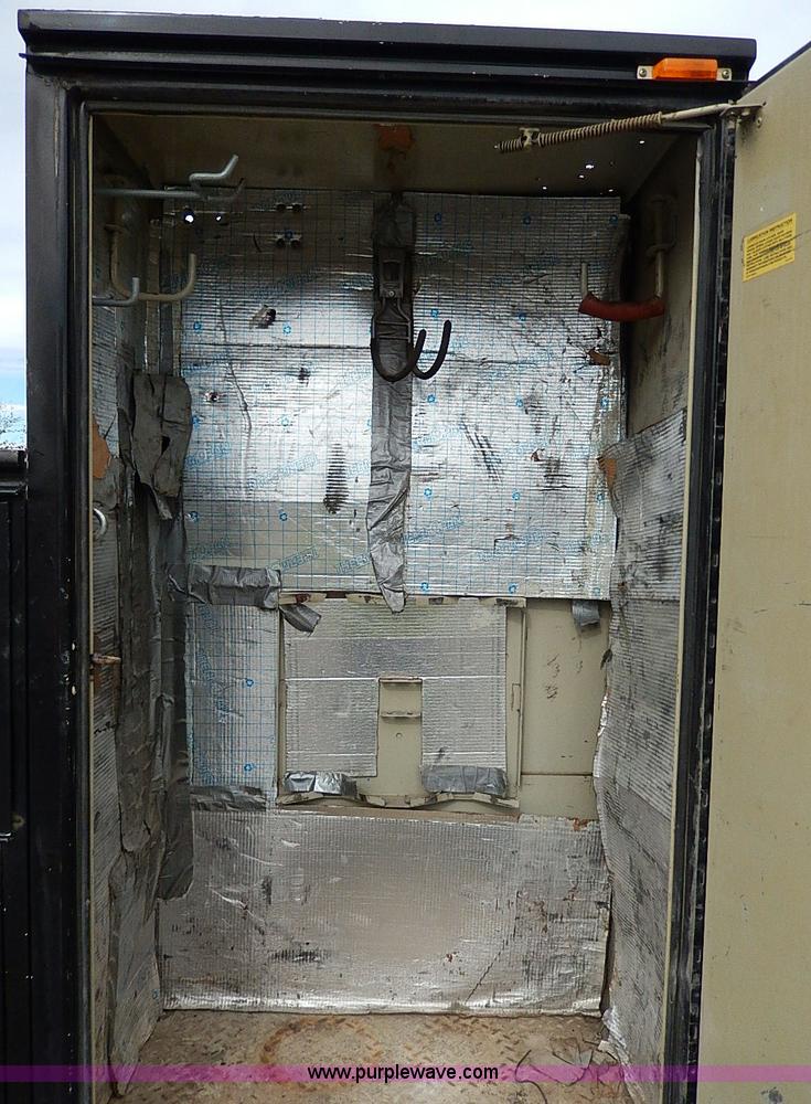 image for item H9560 2006 Ford F450 Super Duty XL SuperCab pickup truck