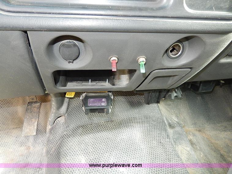 image for item H9562 2007 Chevrolet Silverado Classic 2500HD Crew Cab pickup truck