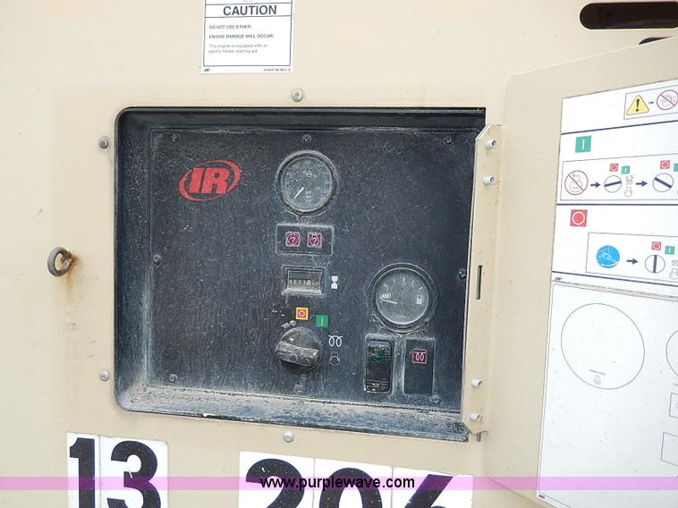 image for item H9564 2003 Ingersoll Rand 375 air compressor