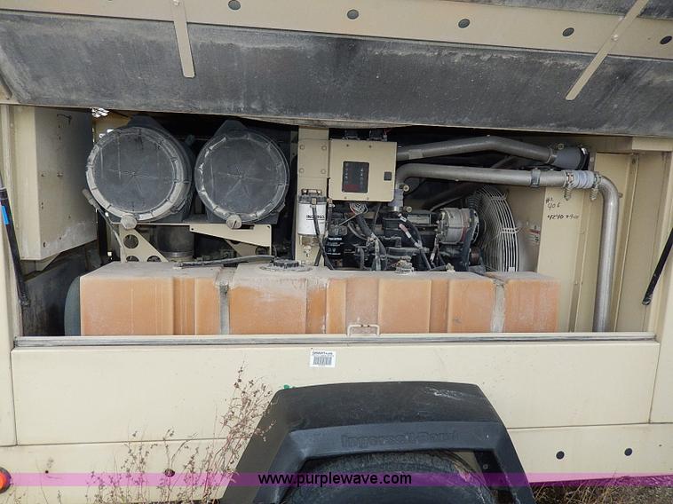 image for item H9564 2003 Ingersoll Rand 375 air compressor