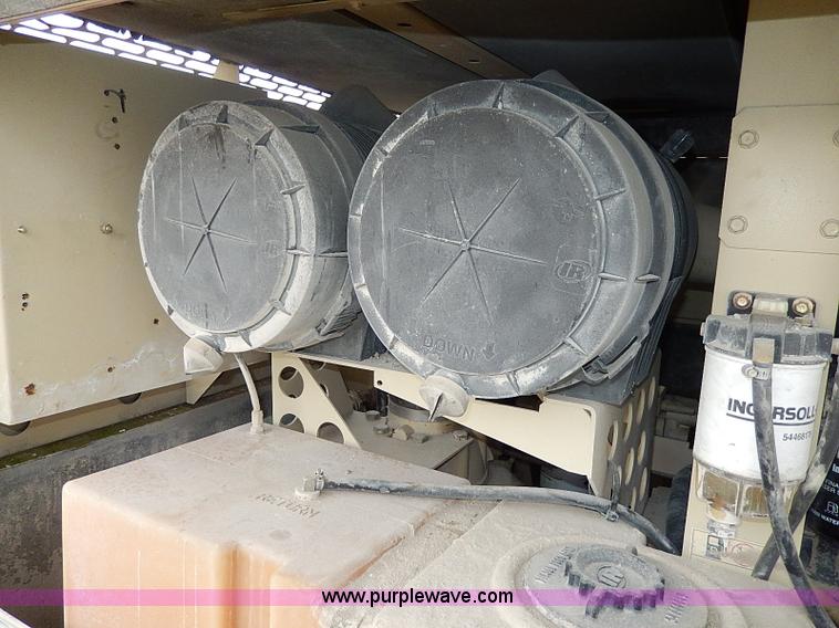 image for item H9564 2003 Ingersoll Rand 375 air compressor