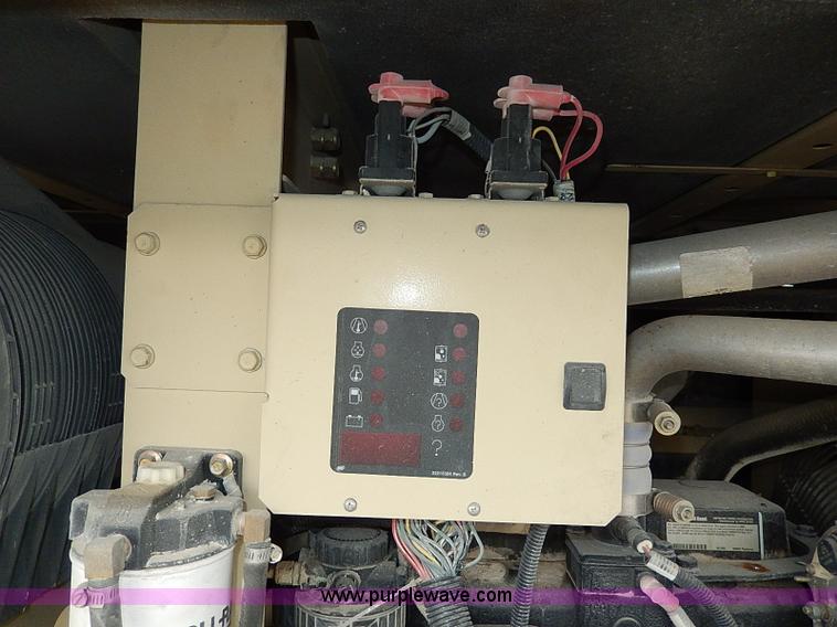 image for item H9564 2003 Ingersoll Rand 375 air compressor