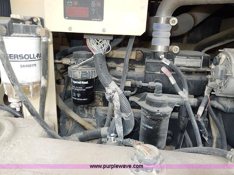 image for item H9564 2003 Ingersoll Rand 375 air compressor