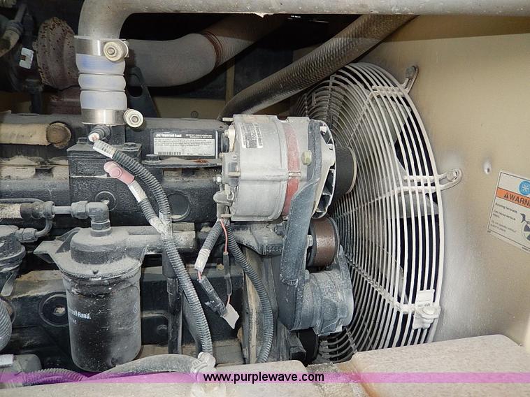 image for item H9564 2003 Ingersoll Rand 375 air compressor