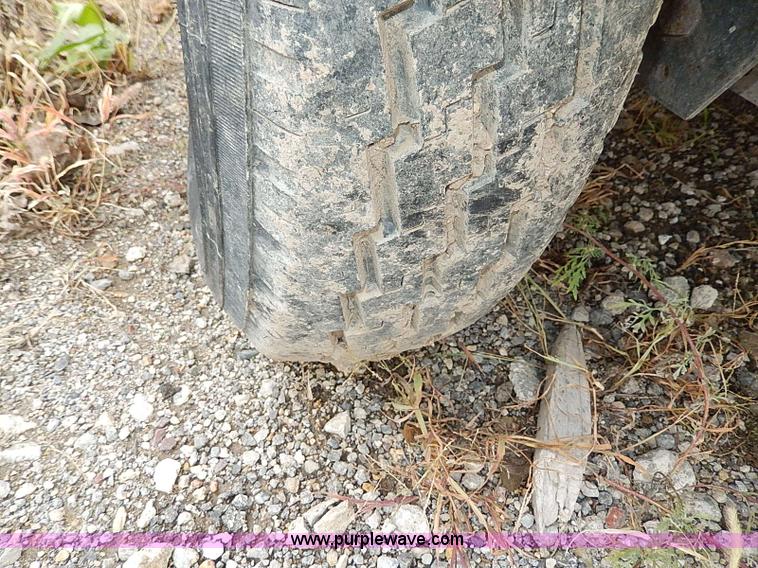 image for item H9564 2003 Ingersoll Rand 375 air compressor