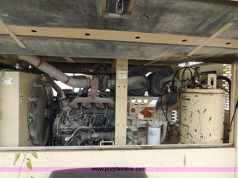 image for item H9564 2003 Ingersoll Rand 375 air compressor