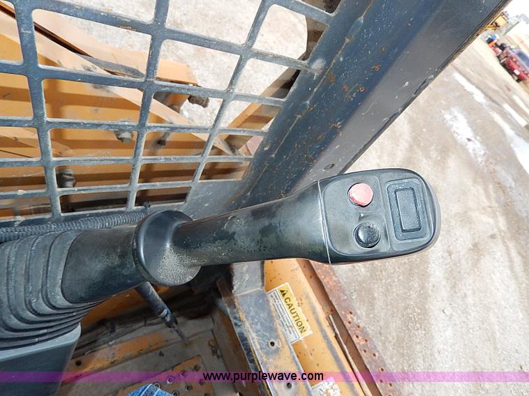 image for item H9577 1999 Case 90XT skid steer