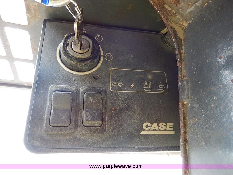 image for item H9577 1999 Case 90XT skid steer