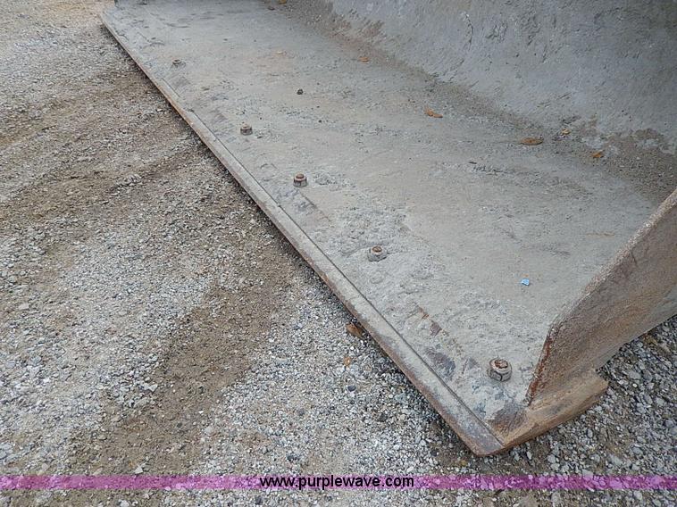 image for item H9577 1999 Case 90XT skid steer