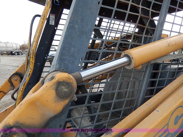 image for item H9577 1999 Case 90XT skid steer