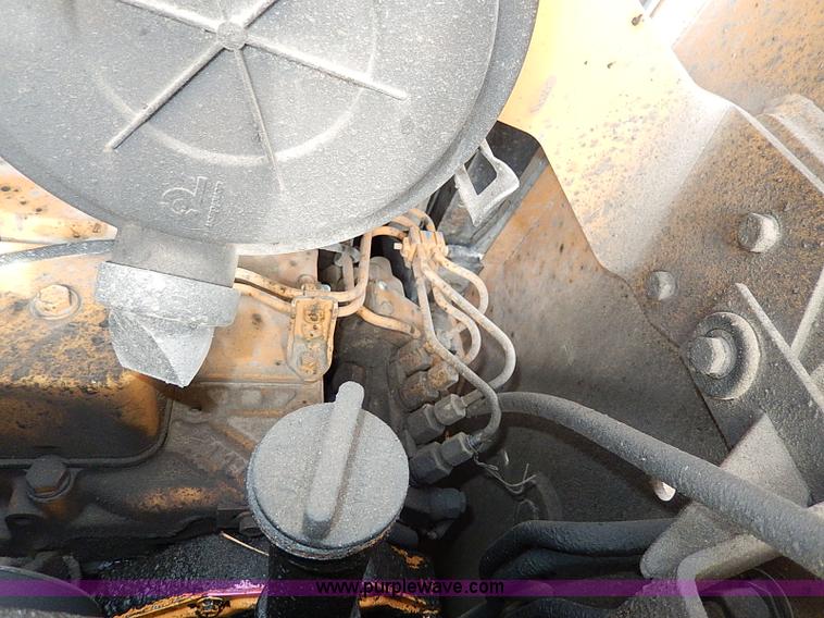 image for item H9577 1999 Case 90XT skid steer