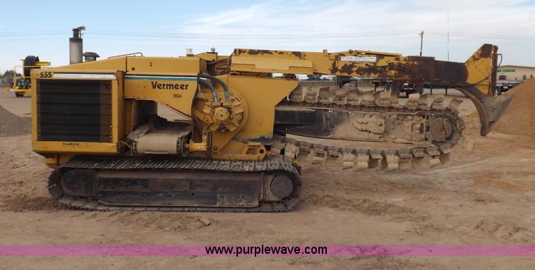 image for item I8330 Vermeer T555TR trencher