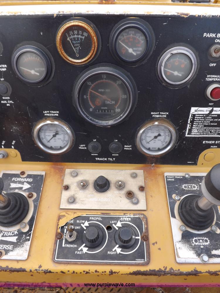 image for item I8330 Vermeer T555TR trencher