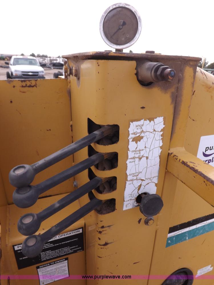 image for item I8330 Vermeer T555TR trencher