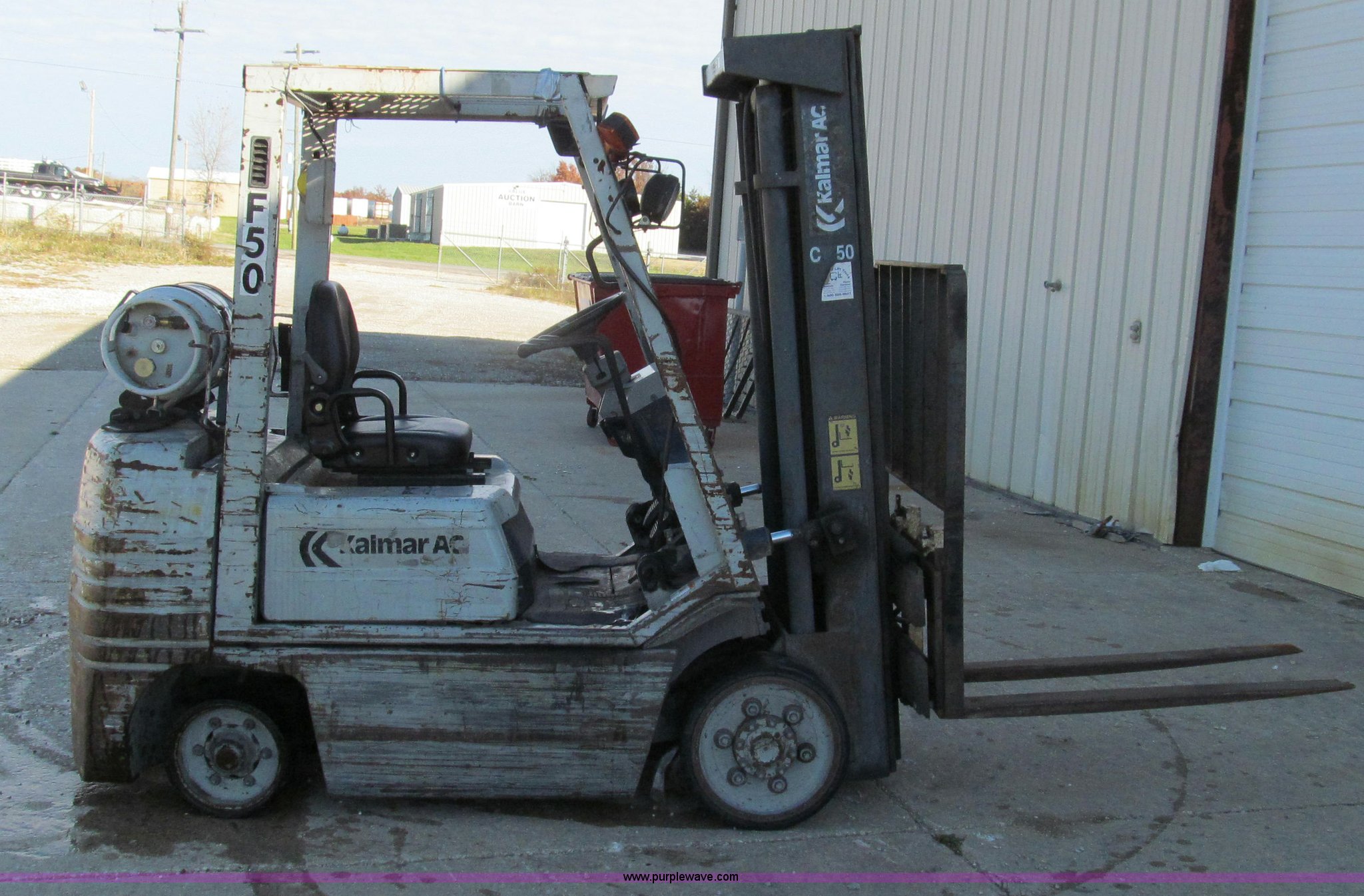 Kalmar C50 forklift in Columbia, MO Item G2175 sold Purple Wave