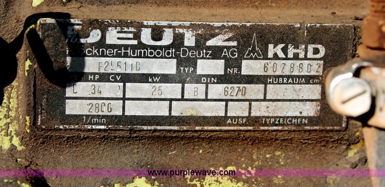 image for item H4148 Raygo Roadster 120 asphalt paver