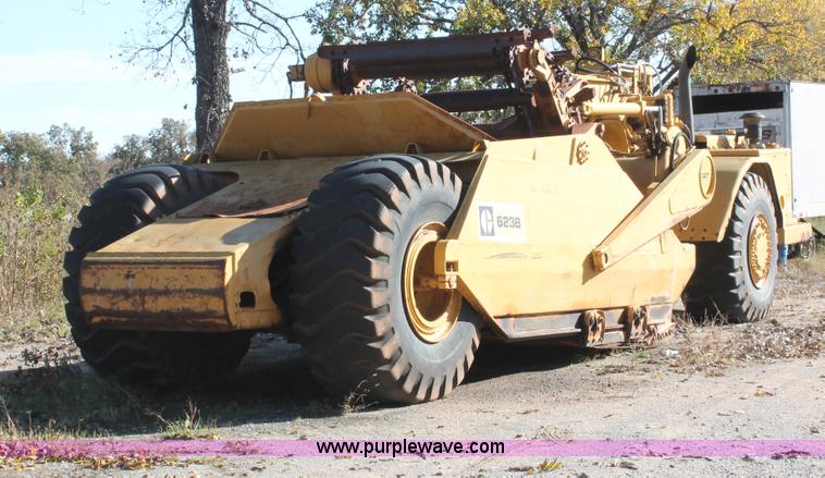 image for item H4149 1975 Caterpillar 623B elevating scraper