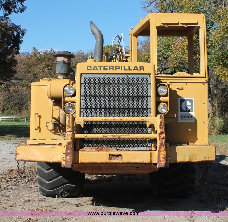 image for item H4149 1975 Caterpillar 623B elevating scraper