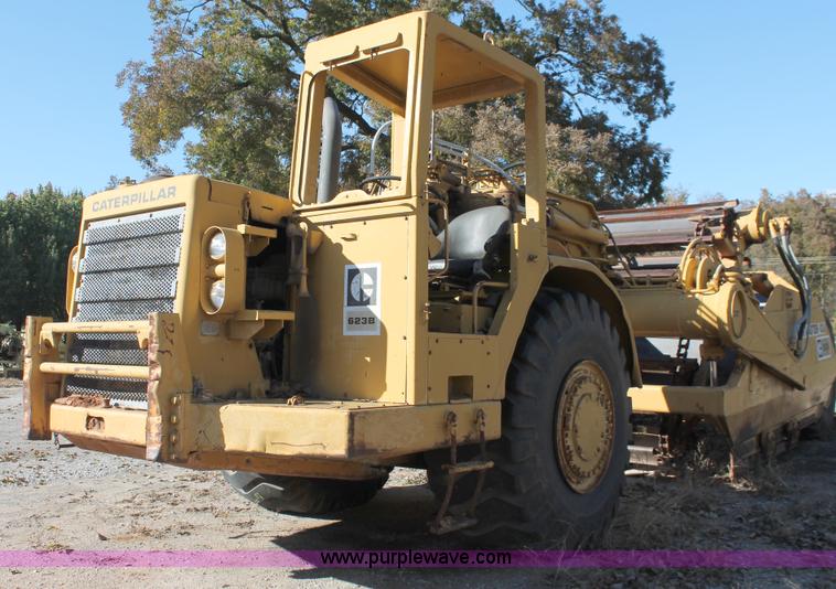 image for item H4149 1975 Caterpillar 623B elevating scraper