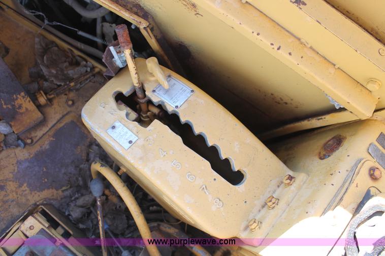 image for item H4149 1975 Caterpillar 623B elevating scraper