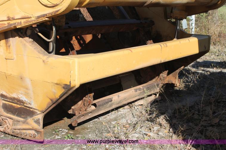 image for item H4149 1975 Caterpillar 623B elevating scraper