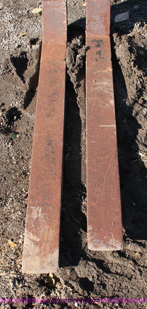 image for item H4154 Forklift pallet attachment