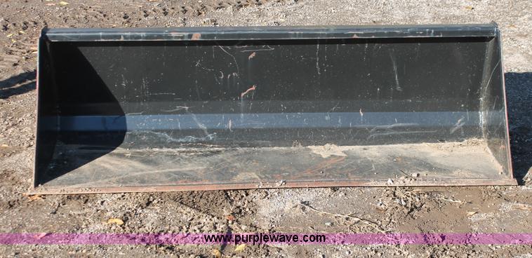 image for item H4155 68" bucket