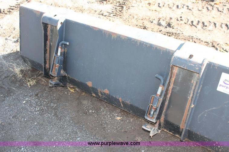 image for item H4156 72" bucket