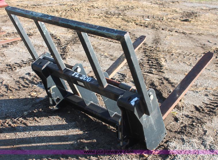 Bush Hog FL200 forklift pallet forks in Bixby, OK Item H4157 sold