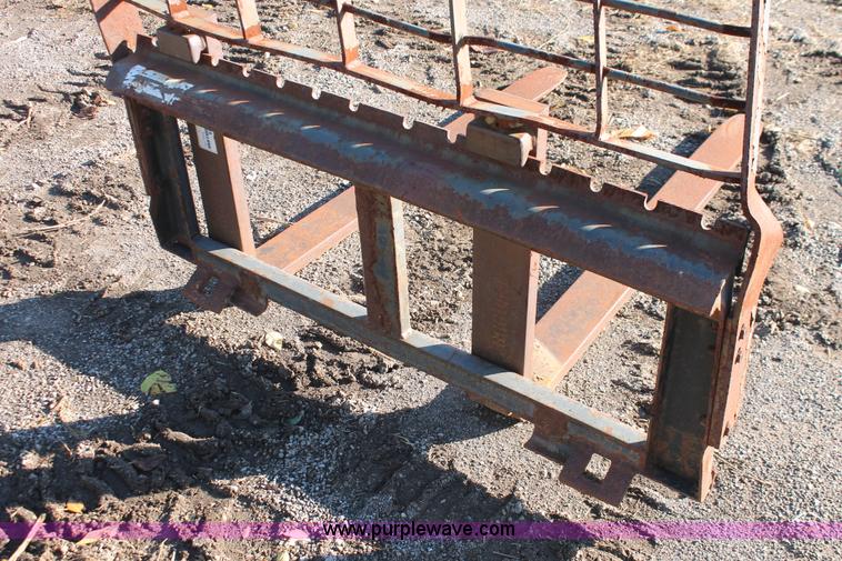 image for item H4158 Forklift pallet forks