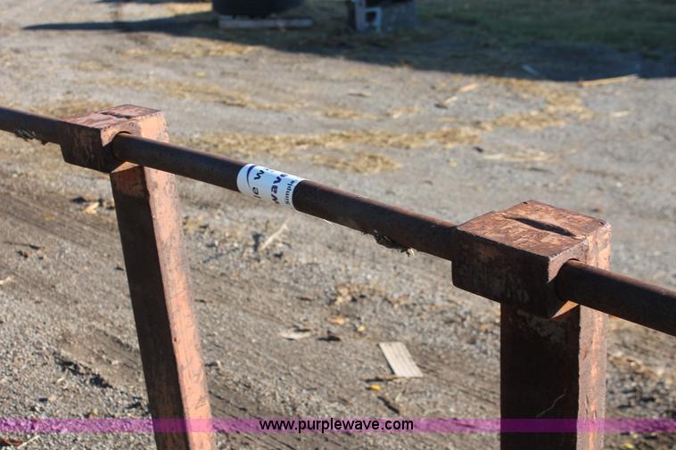 image for item H4162 Forklift pallet forks
